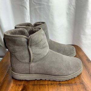 ugg cory short
